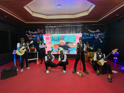 Das Team der afrikanischen Kneipen-Segnungen